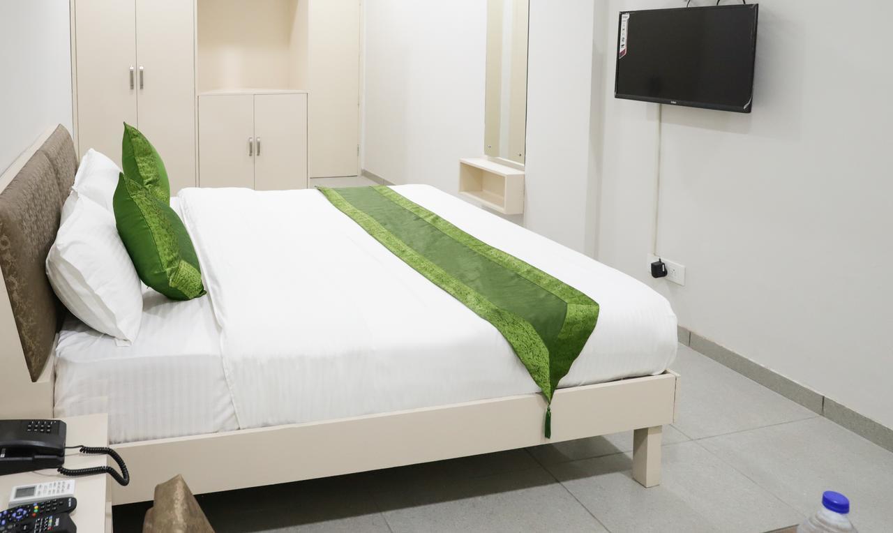 Itsy Hotels Kamron Mohali Esterno foto